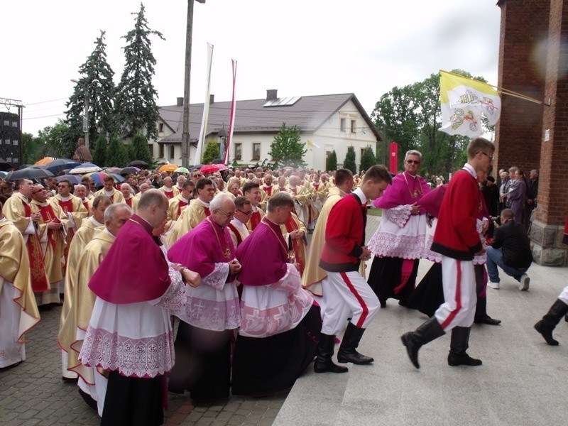Przybyli księża z archidiecezji białostockiej, do której...