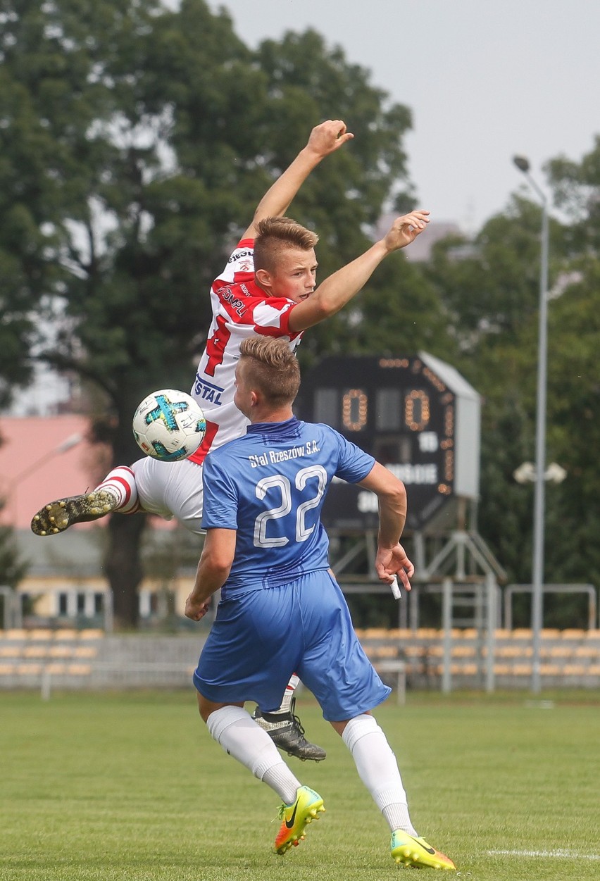 26 sierpnia ub. roku Resovia zwyciężyła Stal 1:0 po golu...