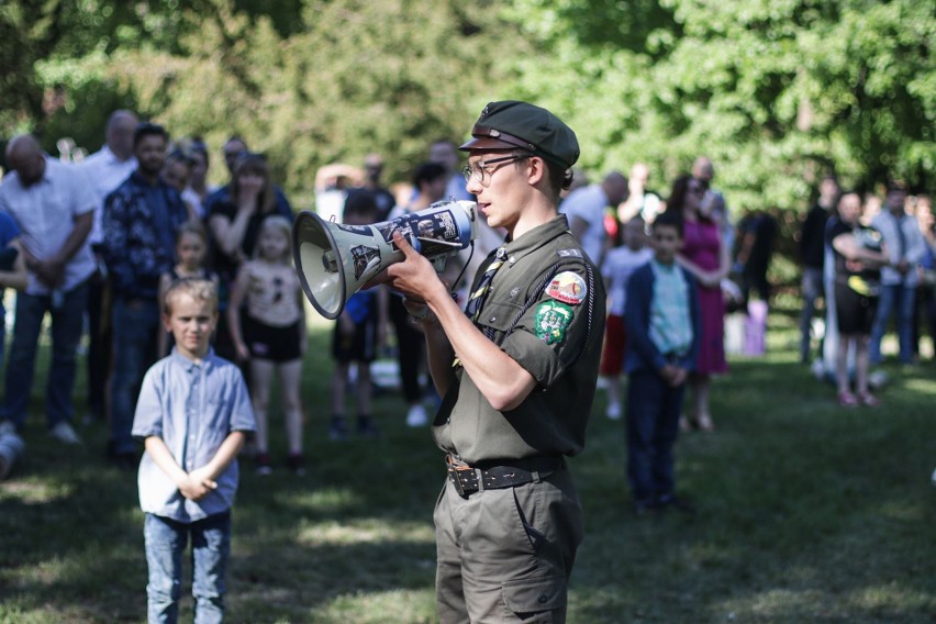 Prawie 250 harcerek i harcerzy z Zielonogórskiego Obwodu ZHR brało udział w pieszym rajdzie Zielona Góra-Zabór-Stary Kisielin