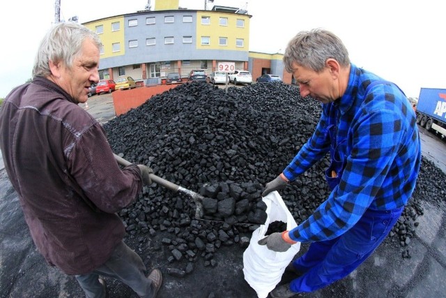 W Tucholi będzie można kupić węgiel we wszystkich składach.