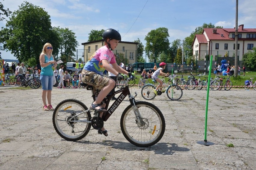 „Rowerowy” festyn rodzinny w Kielcach. Rodzice też rywalizowali