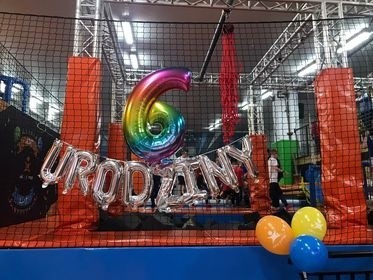 Radomski park trampolin właśnie obchodził swoje szóste urodziny.