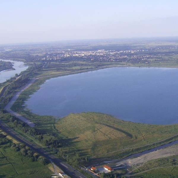 Służby ratownicze ulokują się na cyplu.