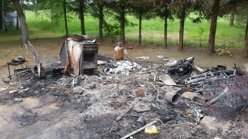 Gmina Michałowo. W pożarze zginęły dwie osoby. Syn małżeństwa nie wyklucza, że to podpalenie (zdjęcia, wideo) [17.09.2019 r.]