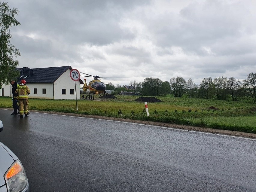 Wypadek w Pomieczynie. W akcji śmigłowiec Lotniczego Pogotowia Ratunkowego