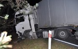 W Rossoszy ciężarówka zderzyła się z passatem. Jedna osoba ranna (FOTO)