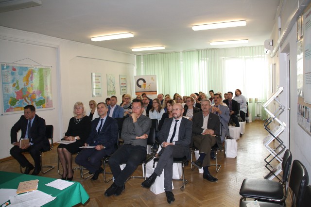 W Europejskich Dniach Pracodawcy w radomskiej filii Wojewódzkiego Urzędu Pracy uczestniczyli między innymi pracodawcy, przedstawiciele firm, instytucji,  oraz organizacji pozarządowych z subregionu radomskiego.