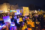 Środowy protest był największym w Słupsku przeciwko wyrokowi Trybunału Konstytucyjnego. Była kontrmanifestacja [ZDJĘCIA, WIDEO]