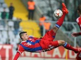 Młodszy brat Ribery'ego strzela "nożycami"! Będzie nową gwiazdą Bayernu? (WIDEO)