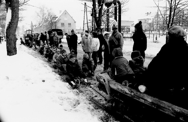 Zima 1991, kulig rusza w kierunku Lasku Południowego