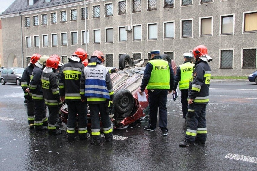 Do wypadku doszło dziś o godz. 10.55 na ulicy Nysy Łużyckiej...