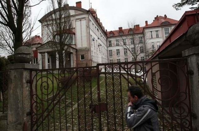 Przebudują stary szpital w Słupsku.