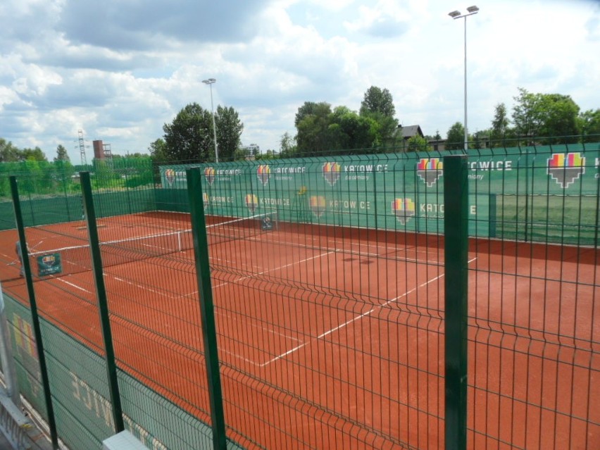 Hala tenisowa przy Szopienickiej w Katowicach