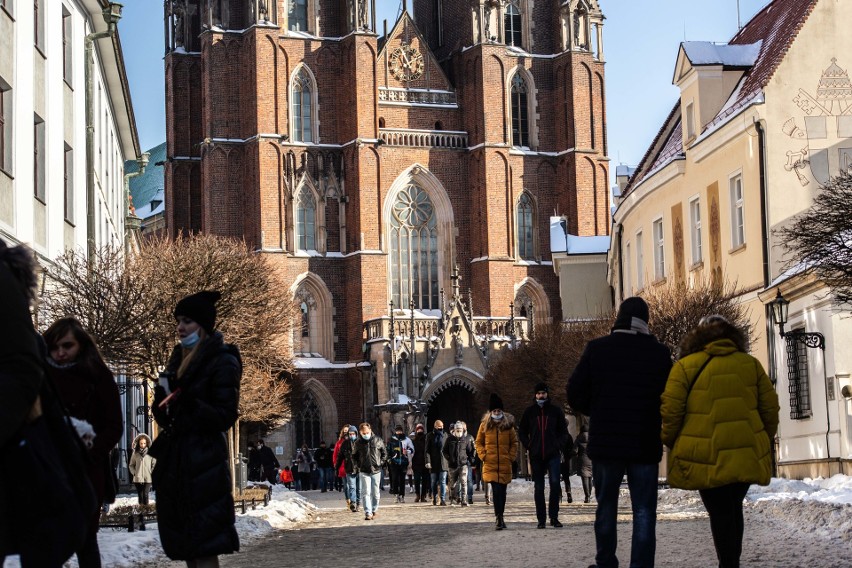 Słoneczna zimowa niedziela we Wrocławiu 14.02.2021