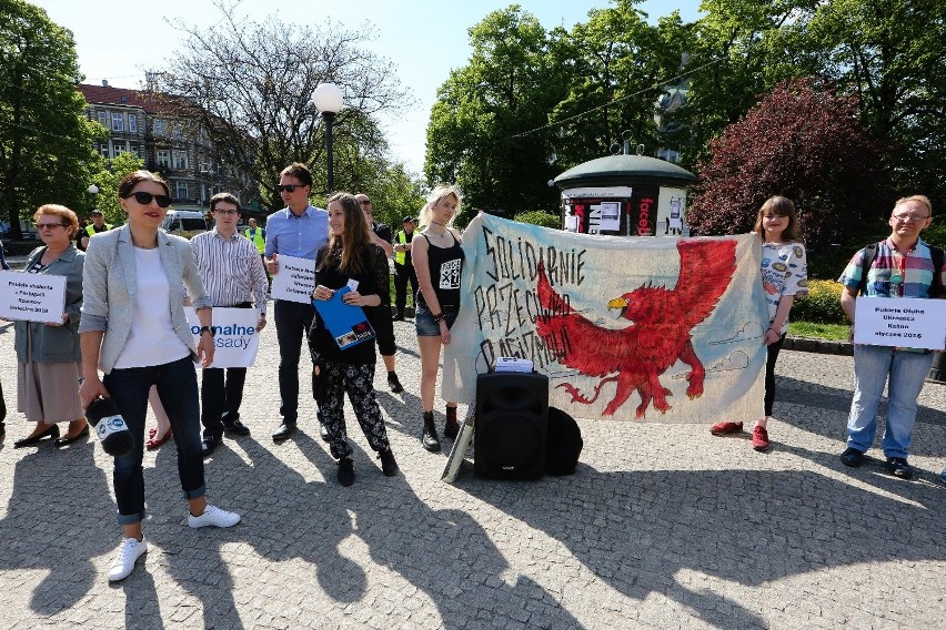 Protest przeciwko rasizmowi w Szczecinie