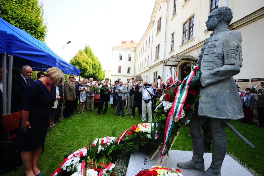 Odsłonięto pomnik Pála Telekiego. W historii zapisał się jako wielki przyjaciel Polski