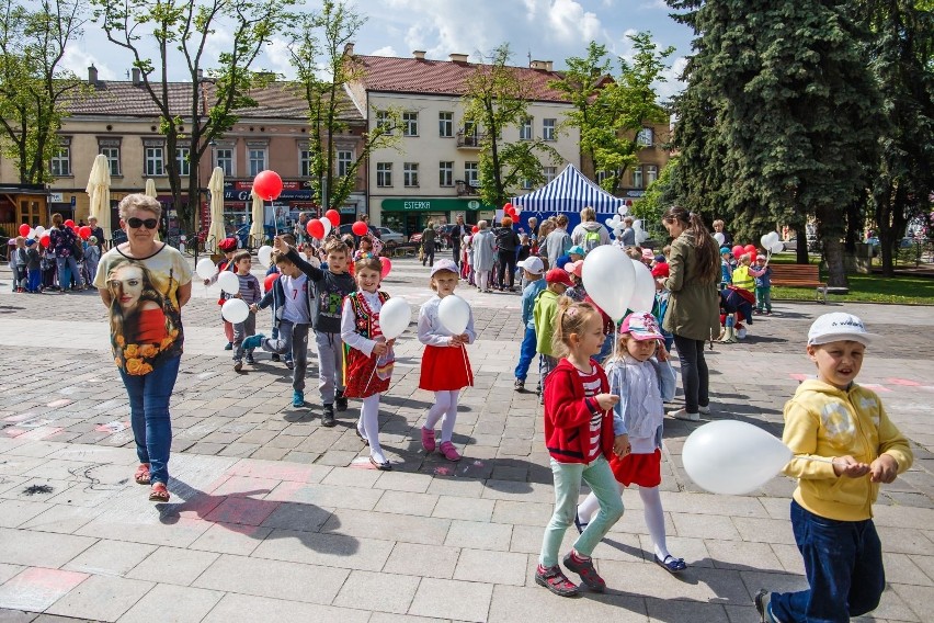 Skawina. Święto Konstytucji 3 Maja z tańcami i muzyką