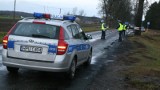 Śmiertelne potracenie koło Kutna. We wsi Nowe Grodno samochód potrącił pieszego prowadzącego rower. Informacje policji 23.03.2020