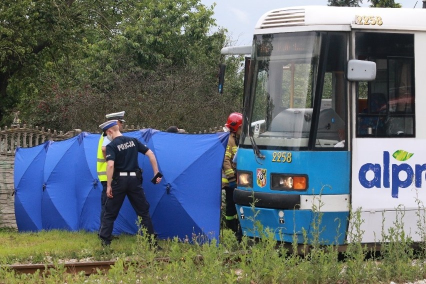 Śmiertelny wypadek we Wrocławiu. Tramwaj potrącił człowieka