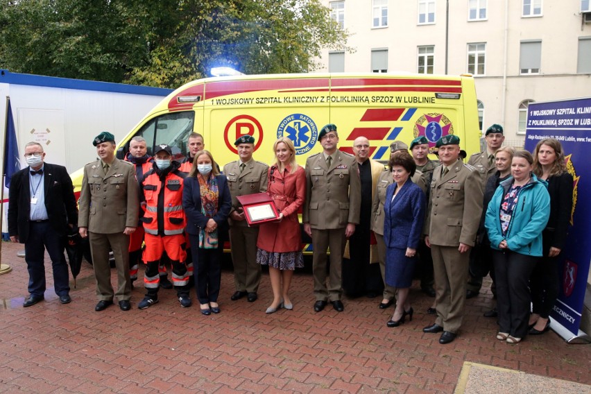 Wojskowy Szpital Kliniczny w Lublinie otrzymał nową karetkę. Zobacz zdjęcia    