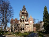 Pałac jak z bajki Disneya. Popada w ruinę, a mógłby być perełką Dolnego Śląska!