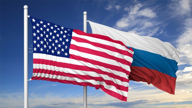 Ambasador Rosji w USA wydaje się szczerze wierzyć w odradzający się na Ukrainie nazizm