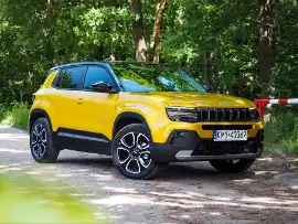 Jeep Avenger 1.2 Turbo 100 KM. Pierwsza jazda B-SUV’em z Polski