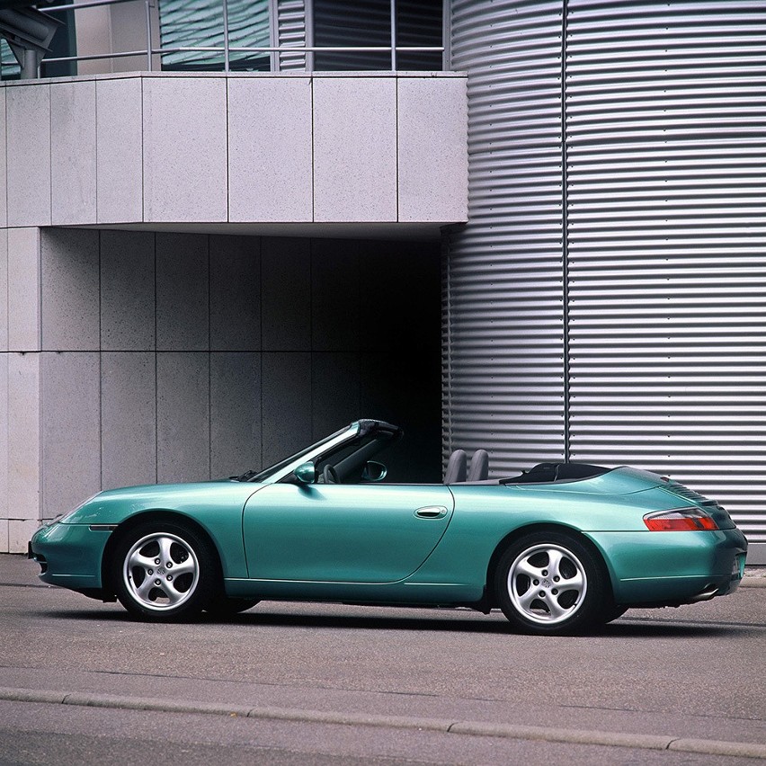 Kiedy w 1997 roku debiutowało pierwsze Porsche 911 chłodzone...