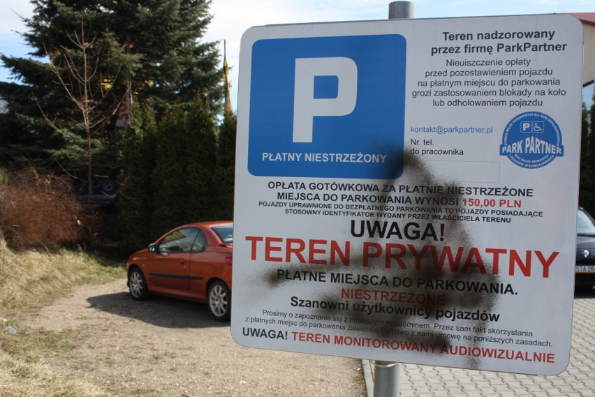 Parking przy ul. Zaborskiej zarządzany przez firmę Park...