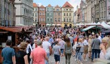 Ile ludzi mieszka w Poznaniu? GUS mówi o wyludnianiu, ale władze miasta przekonują, że mieszkańców przybywa