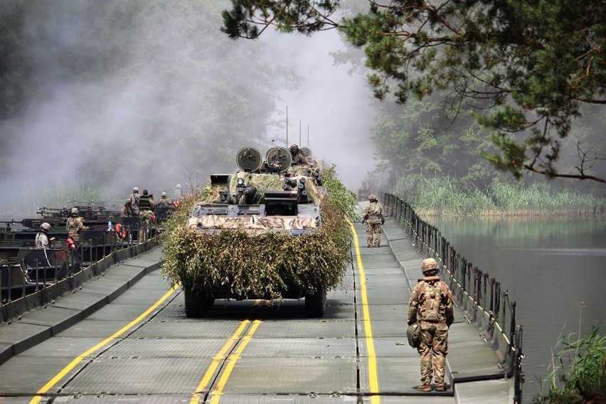 Nasze rośki i osy przejechały po amerykańskim moście. Trwa Saber Strike 2018 