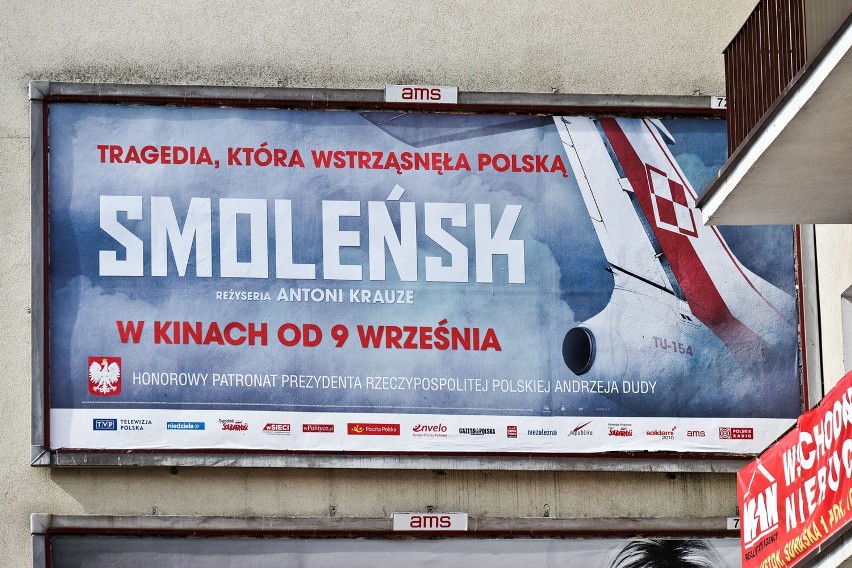 Film "Smoleńsk" za darmo w Łomży. Kolejne projekcje 17 października (zdjęcia, wideo)