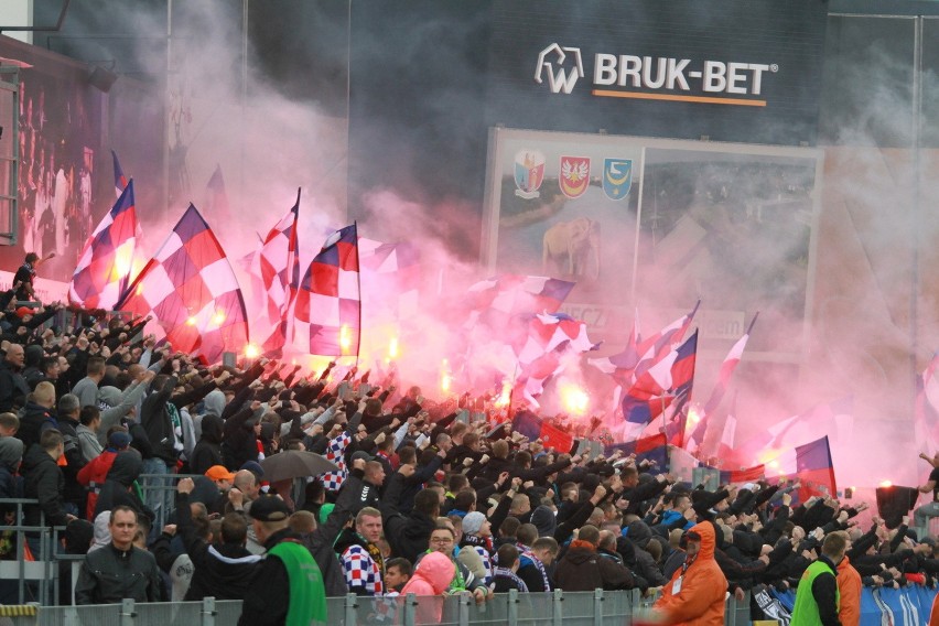 Górnik Zabrze spadł do 1. ligi po remisie 1:1 z Termalicą w...