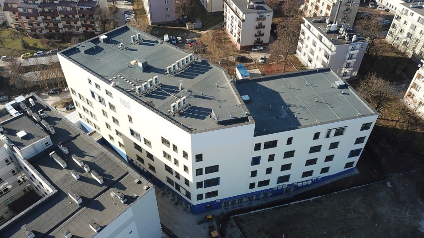 Szpital na miarę XXI wieku w Kielcach już otwarty. Inwestycja robi ogromne wrażenie. Zobaczcie zdjęcia i film