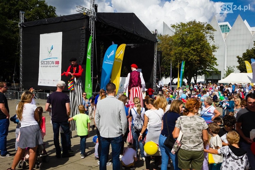 Na Placu Solidarności w Szczecinie odbył się rodzinny piknik...