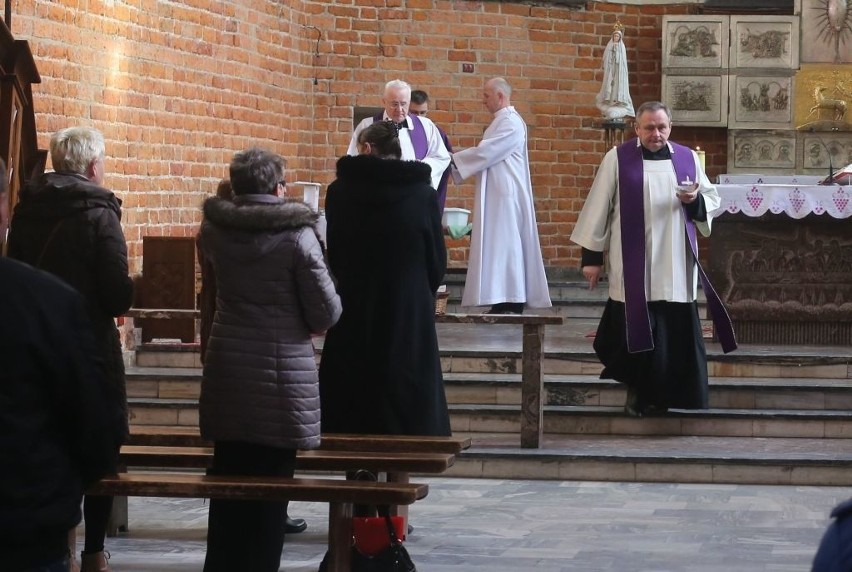 Dziś Środa Popielcowa w kościele katolickim to początek...