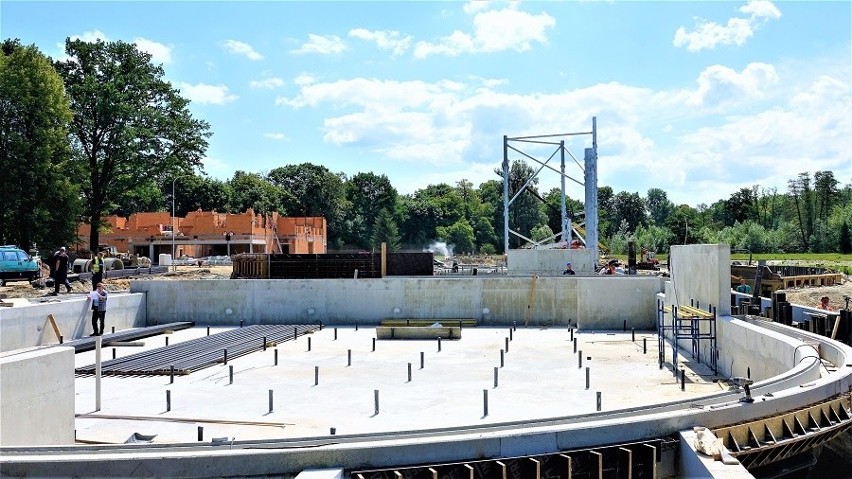 Budowa basenu w Nysie