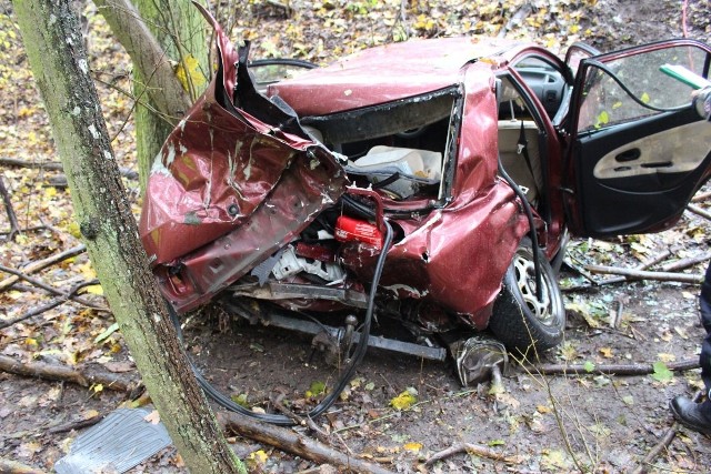 Wczoraj (23.10.2016) ok. godz. 14 na drodze krajowej nr 55 w miejscowości Białochowo, w powiecie grudziądzkim doszło do tragicznego wypadku. Dlaczego warto nosić odblaski? Mówi Sławek Piotrowski.