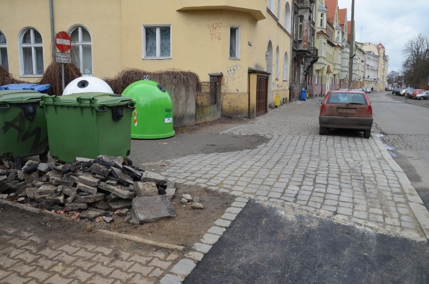 Wrocław: Parkowa w końcu otwarta. Możesz nią objechać remont Curie-Skłodowskiej (ZDJĘCIA)