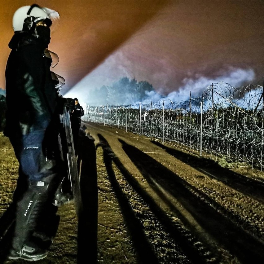 Kryzys na granicy. Białoruskie wojsko próbowało przepchnąć migrantów