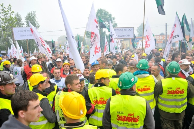 W całym kraju rośnie fala protestów i manifestacji