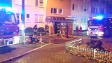 Pożar przy Warneńczyka w Toruniu. Paliło się w piwnicy jednego z wieżowców [ZDJĘCIA]