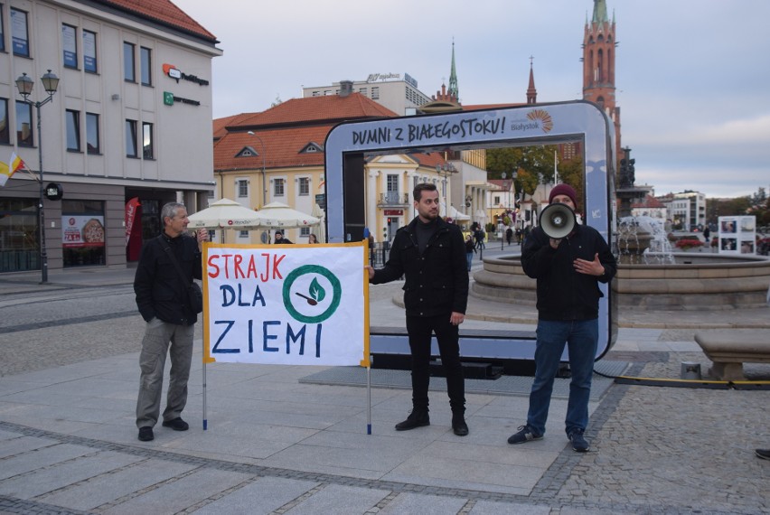 Przez ostatni tydzień na całym świecie tysiące ludzi...