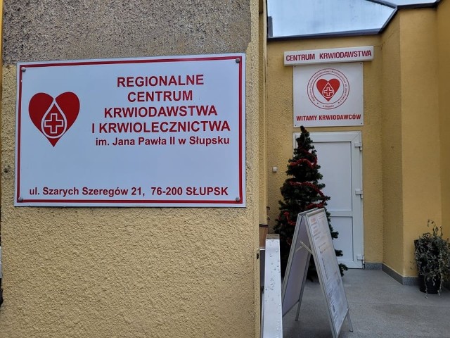 Już jutro w ramach akcji „Choinka dla życia” osoby, które oddadzą krew w Regionalnym Centrum Krwiodawstwa i Krwiolecznictwa w Słupsku, otrzymają w ramach podziękowania wyjątkowy prezent – voucher na choinkę, którą będzie można odebrać od Nadleśnictwa Warcino.