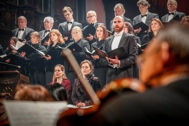 Koncert "Nasze Boże Narodzenie" w Gdańsku. Wystąpi Polski Chór Kameralny! Całe wydarzenie już 29 grudnia w kościele św. Mikołaja. Początek o godz. 20:15.