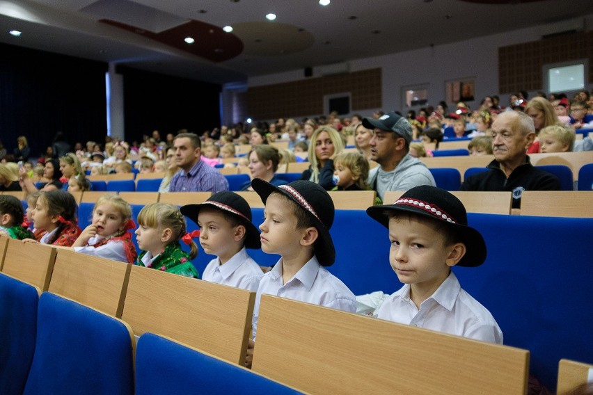 Przegląd twórczości patriotycznej tarnowskich przedszkolaków [ZDJĘCIA]