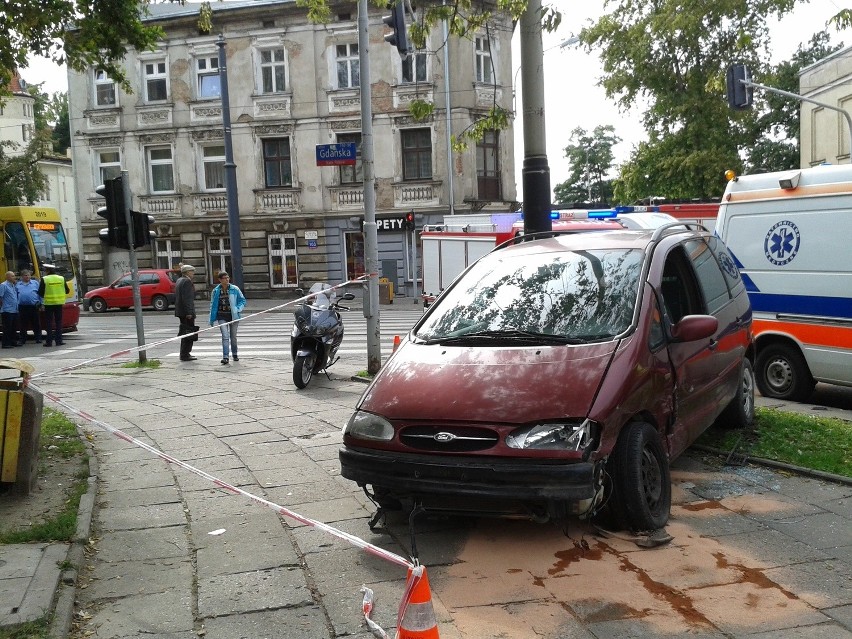 Wypadek na Gdańskiej. Jedna osoba ranna [ZDJĘCIA]