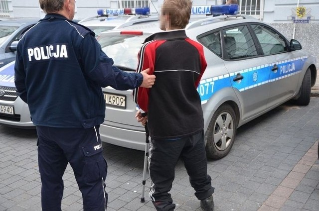 24-latek z Gdańska usłyszał zarzuty za znęcanie się nad jeżami