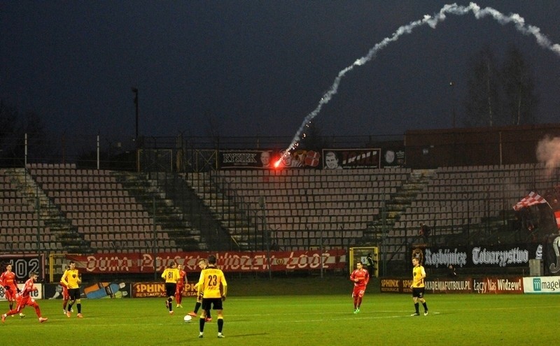 Kibice Widzewa pożegnali stadion [zdjęcia, FILM]