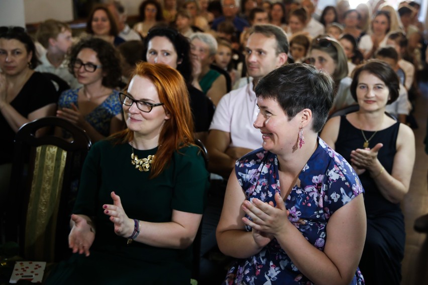 Wręczono Nagrodę Żółtej Ciżemki. Wyróżnienie otrzymały Katarzyna Maziarz i Małgorzata Zając